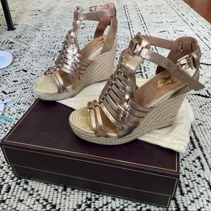 Vince Camuto Wedge